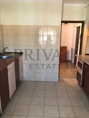 Apartament 3 camere, 2 bai, 65 mp, centrala proprie - imagine 3