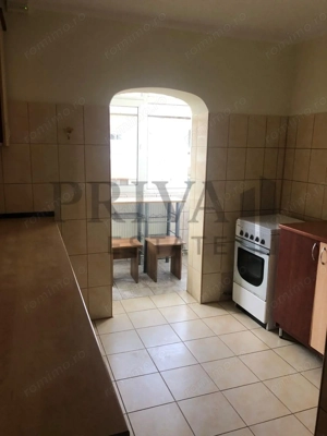 Apartament 3 camere, 2 bai, 65 mp, centrala proprie - imagine 8