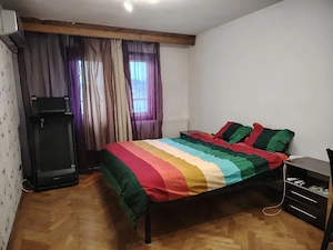 Vând apartament 2 camere, zonă centrală  - imagine 3