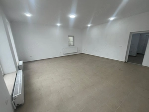 Inchiriez spatiu 60 mp - imagine 2
