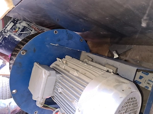 Vând motor și horn de inox