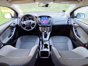 Ford Focus 1.6 benzină Mpi, Navi, Cameră  - imagine 7