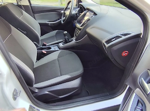 Ford Focus 1.6 benzină Mpi, Navi, Cameră  - imagine 6