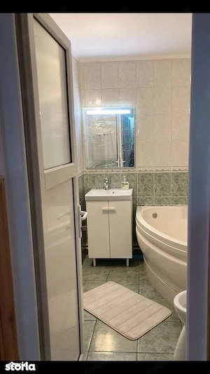 De vanzare apartament 2 camere decomandat Florilor - imagine 7