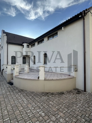 Casa de lux 5 camere,2 garaej,4 bai, 500 mp teren. Lipovei/Iulius Mall - imagine 5