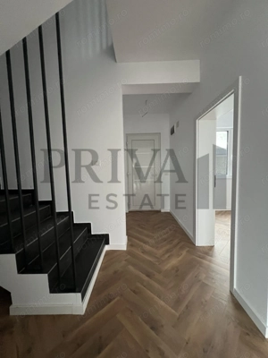 Triplex finisaje premium, 4 dormitoare, curte 250 mp. Calea Urseni