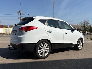Hyundai IX 35, AWD, 2.0 Crdi 136 cp, E5, 200.000 km - imagine 4