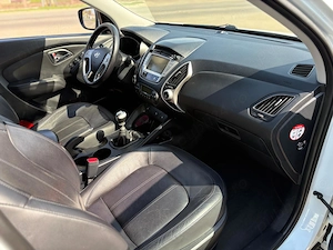 Hyundai IX 35, AWD, 2.0 Crdi 136 cp, E5, 200.000 km - imagine 11