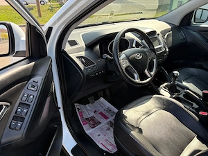 Hyundai IX 35, AWD, 2.0 Crdi 136 cp, E5, 200.000 km - imagine 8