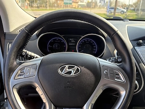 Hyundai IX 35, AWD, 2.0 Crdi 136 cp, E5, 200.000 km - imagine 12