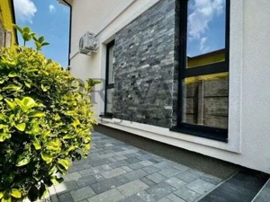 1/2 Duplex 124 mp utili + 330 curte. Dormitor parter,Bucatarie închisă - imagine 3