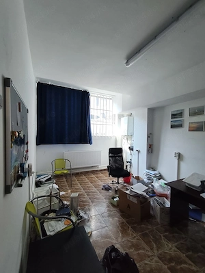 Inchiriez spatiu comercial 150mp 