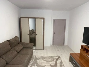 Garsoniera decomandata, centrala proprie, parcare inclusa, etaj 1