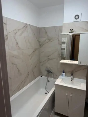 Garsoniera decomandata, centrala proprie, parcare inclusa, etaj 1 - imagine 7