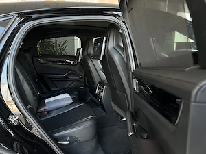 Porsche Cayenne Coupe  44.619e + TVA - imagine 17