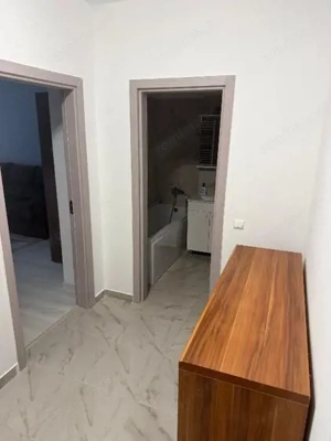 Garsoniera decomandata, centrala proprie, parcare inclusa, etaj 1 - imagine 10