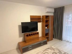 Garsoniera decomandata, centrala proprie, parcare inclusa, etaj 1 - imagine 4