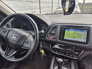 Honda HR-V 2017 avariata - imagine 5