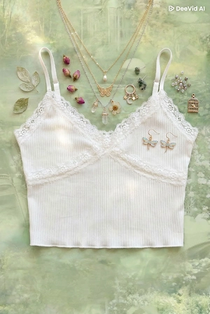 Crop Top Alb   Stare Impecabilă (Ca Nou)