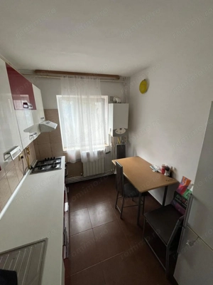 Apartament 3 camere Dacia - imagine 2
