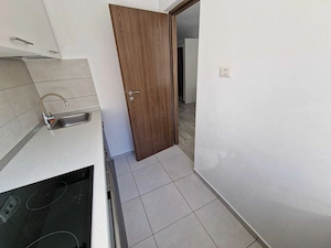 garsoniera dristor-metrou la scara blocului-modern - imagine 7