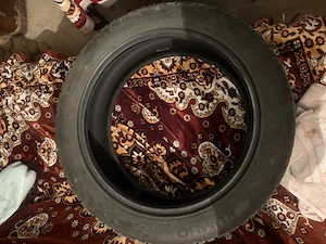 Cauciucuri iarnă 215/50 R 18 KUMHO  - imagine 6