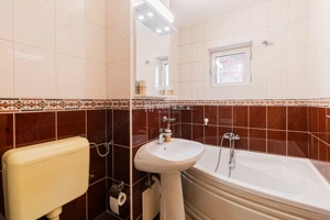 Apartament 4 camere suprafata mare zona Scriitorilor Brasov - imagine 19