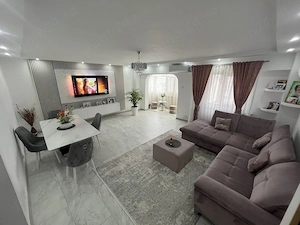 Apartament 3 camere Lenin Sud 