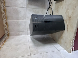 Vând calculator Intel core i5 4460 Quad core  hard 500gb 8gb ram 150 lei fix !!calculator ul arată ș