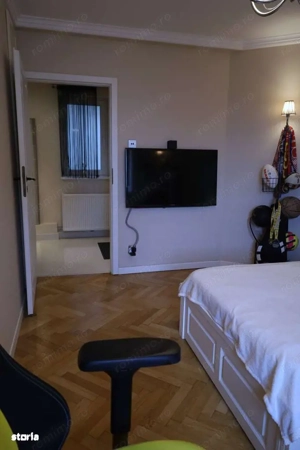 Apartament 3 camere 94 mp, Ultracentral, centrala proprie, bloc fără risc - imagine 6