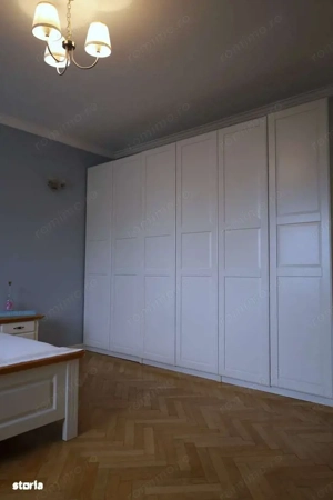 Apartament 3 camere 94 mp, Ultracentral, centrala proprie, bloc fără risc - imagine 2