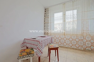 Apartament cu 4 camere de vânzare în Centru Vechi, Mangalia - 300m de plajă - imagine 4