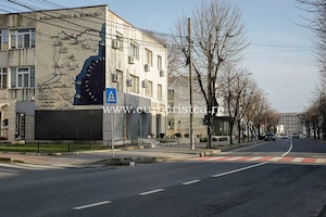 Apartament cu 4 camere de vânzare în Centru Vechi, Mangalia - 300m de plajă