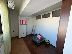 Apartament 2 camere,zona Centrala,etaj 2 - imagine 10