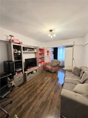 Apartament 2 Camere, Decomandat, Spitalul Judetean - imagine 2