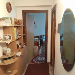 Apartament 2 camere de vanzare, semidecomandat 45 mp utili