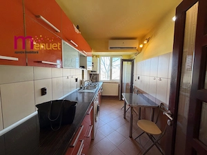 Apartament 2 camere,zona Centrala,etaj 2