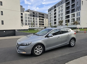 Volvo V40 1,6 Diesel - 4800  - imagine 3