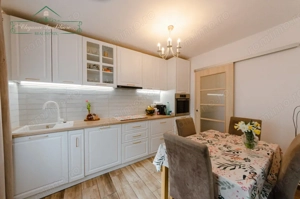 Apartament cu 5 camere si centrala proprie, zona Aurel Vlaicu, Arad - imagine 7