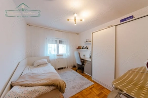 Apartament cu 5 camere si centrala proprie, zona Aurel Vlaicu, Arad - imagine 4