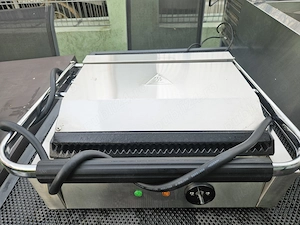 Grill pentru panini,plăci striate  - imagine 3