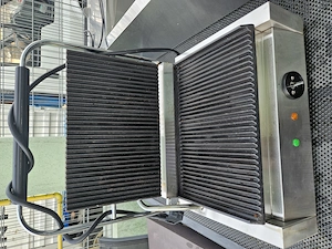 Grill pentru panini,plăci striate  - imagine 2