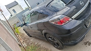 Bara fata spate Opel astra H GTC Opc line - imagine 2