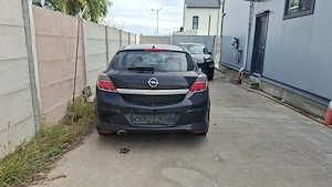 Bara fata spate Opel astra H GTC Opc line - imagine 4