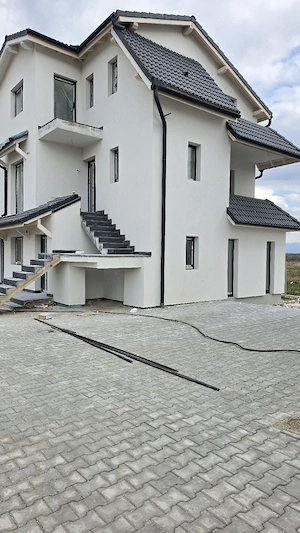 Comision 0! Apartament 2 camere decomandat, confort 1 cu suprafața utilă de 54 mp. plus 2 balcoane