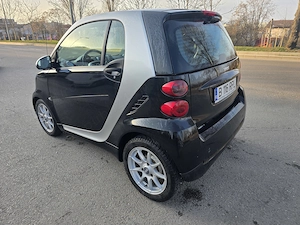 Smart Fortwo-2011-Euro 5-1.0 benzina-71 cp-Automat - imagine 12