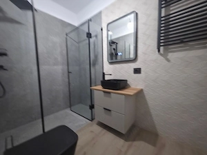 Apartament DEOSEBIT cu  3 camere  pe 2 niveluri Braytim  - imagine 11