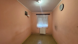 Apartament 4 camere de vanzare | Decomandat | Urlati  - imagine 2