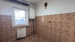 Apartament 4 camere de vanzare | Decomandat | Urlati  - imagine 5