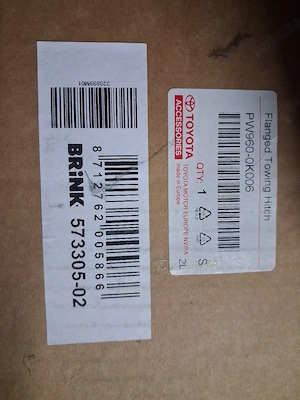 Carlig remorca Toyota Hilux